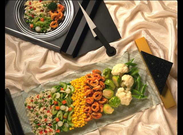 Bandeja comida con arroz